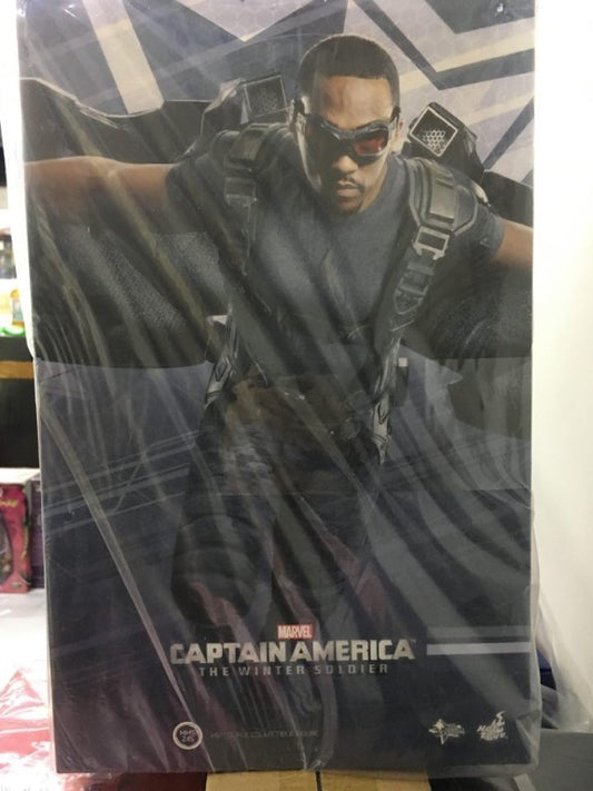Hot Toys MMS245 CAPTAIN AMERICA: THE WINTER SOLDIER 1/6 FALCON