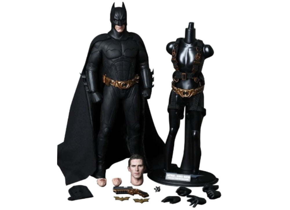 Hot Toys MMS155 BATMAN BEGINS 1/6 BATMAN / BRUCE WAYNE