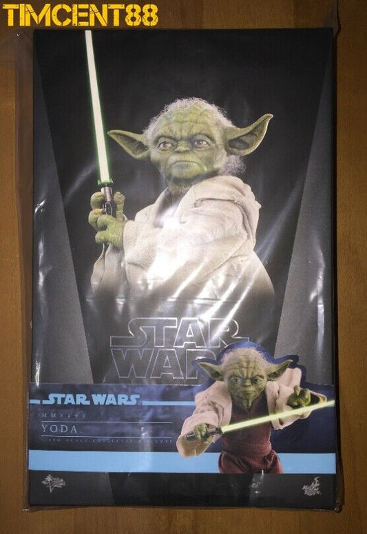 Hot Toys MMS495 STAR WARS ATTACK OF THE CLONES 1/6 YODA