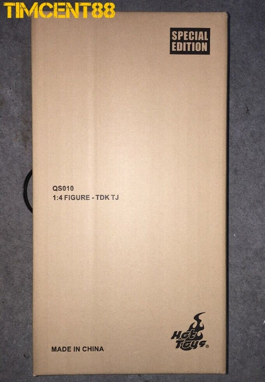 Hot Toys QS010 THE DARK KNIGHT 1/4 THE JOKER SPECIAL EDITION