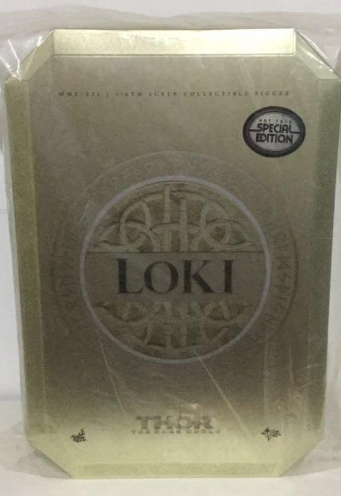 Hot Toys MMS231 THOR: THE DARK WORLD 1/6 LOKI SPECIAL EDITION