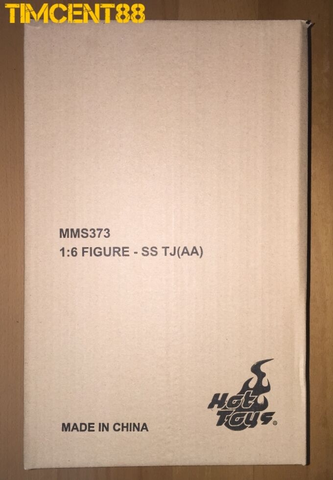 Hot Toys MMS373 SUICIDE SQUAD 1/6 THE JOKER (ARKHAM ASYLUM VERSION)