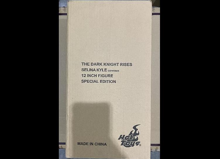New Hot Toys MMS188 1/6 Catwoman Special Edition (Pleather Issue) Non-refundable