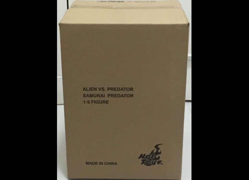 Hot Toys AC01 ALIEN VS. PREDATOR 1/6 SAMURAI PREDATOR WITH DIORAMA BASE