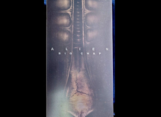 Hot Toys MMS106 ALIEN 1/6 BIG CHAP