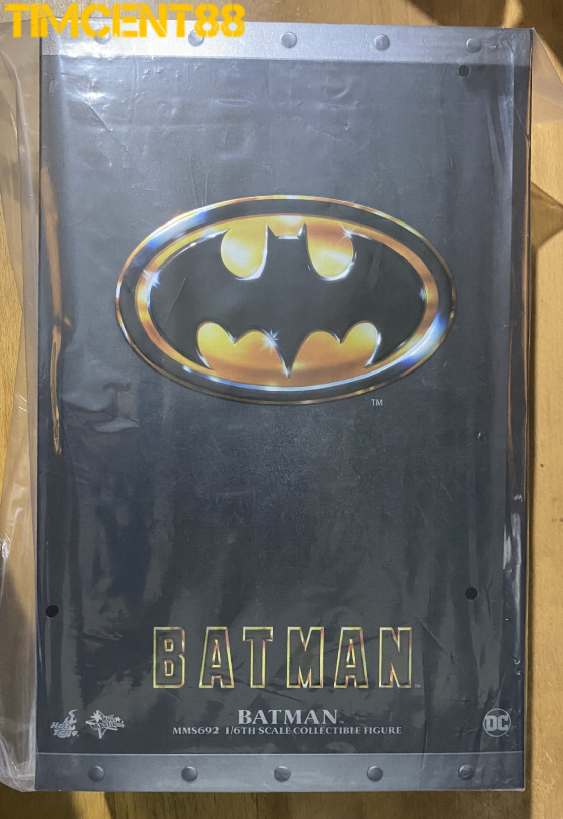 Ready! Hot Toys MMS692 BATMAN (1989) 1/6 BATMAN