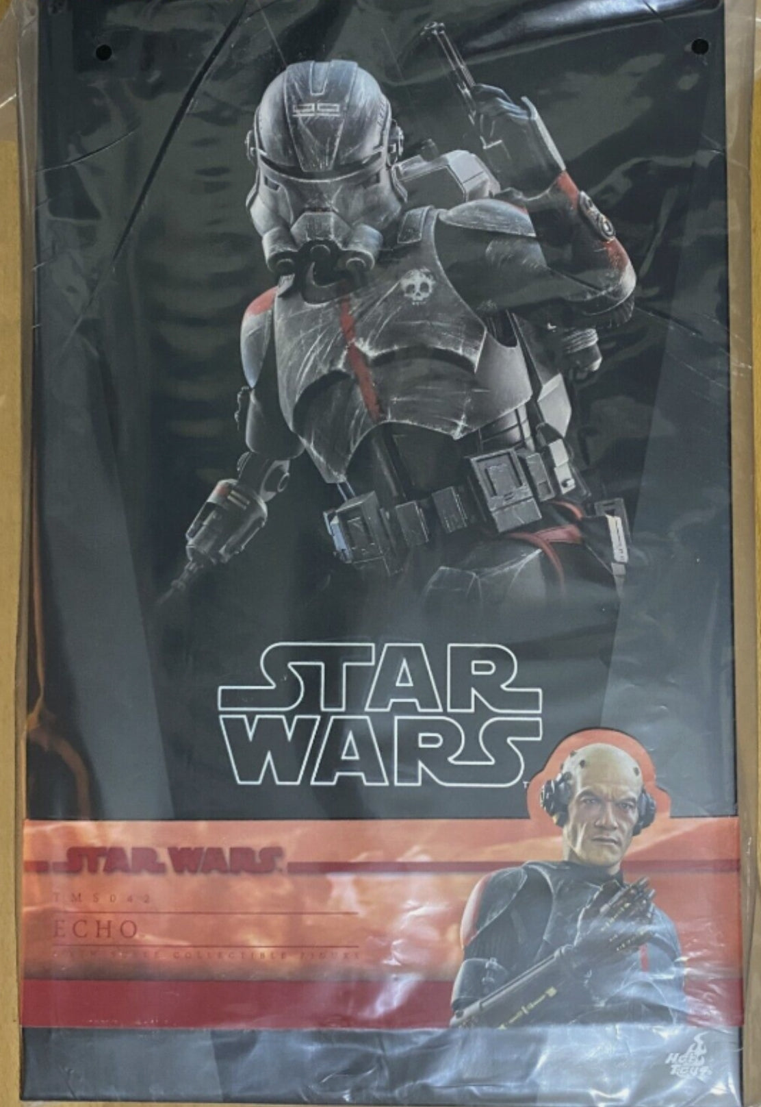 Ready! Hot Toys TMS042 Star Wars: The Bad Batch 1/6 Echo