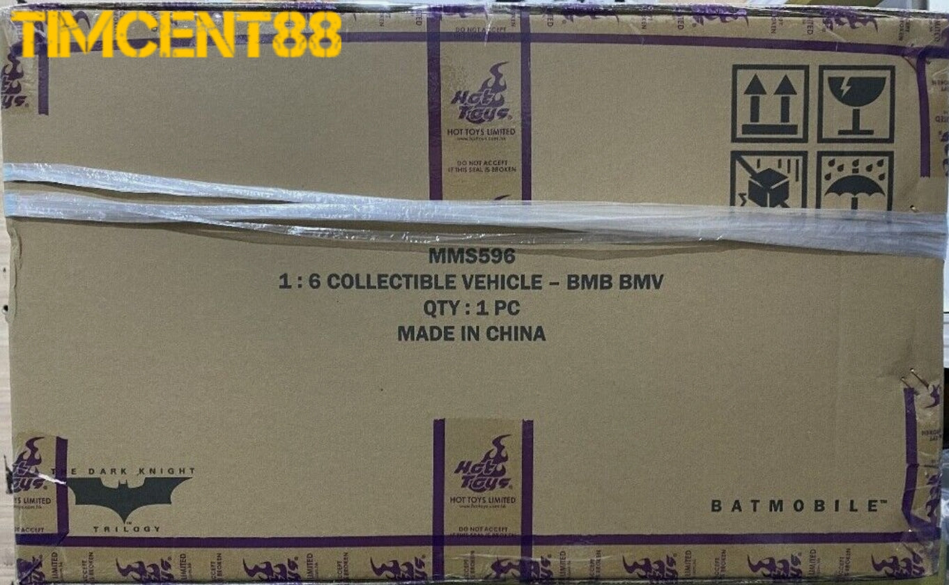 Ready! Hot Toys MMS596 BATMAN BEGINS 1/6 BATMOBILE