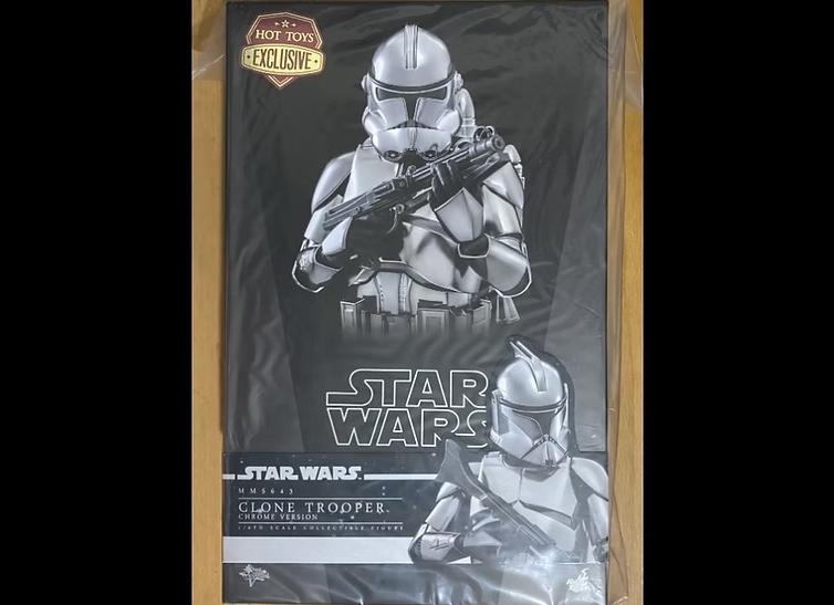 Ready! Hot Toys MMS643 STAR WARS 1/6 CLONE TROOPER (CHROME VERSION)