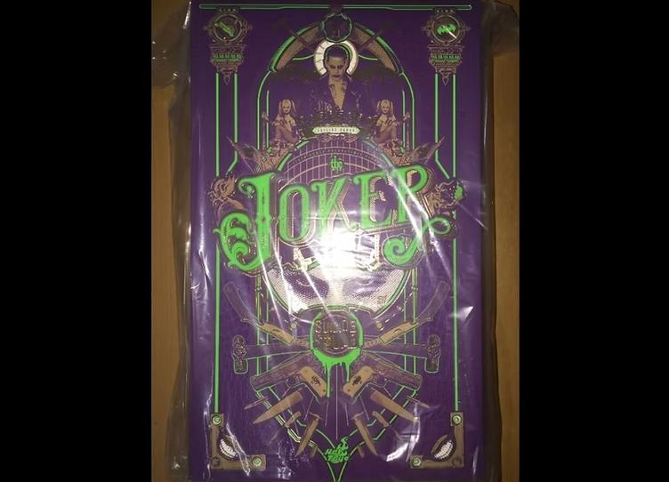Ready! Hot Toys MMS382 Suicide Squad 1/6 The Joker Purple Coat Regular Edition