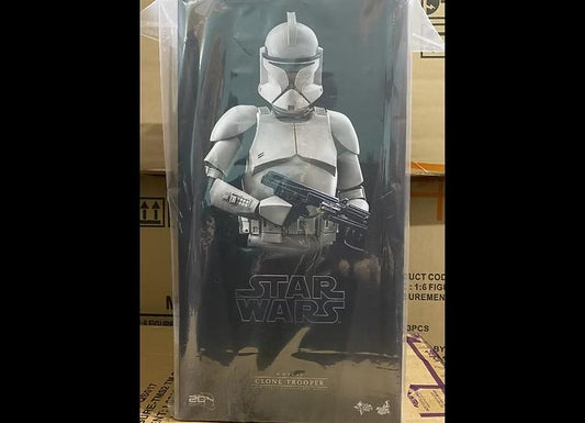 Ready! Hot Toys MMS647 STAR WARS II: ATTACK OF THE CLONES 1/6 CLONE TROOPER