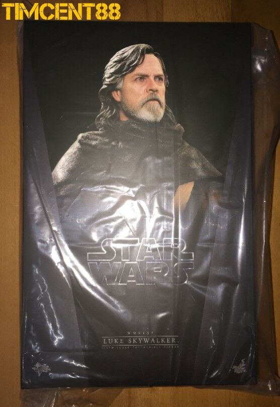 Hot Toys MMS457 STAR WARS THE LAST JEDI 1/6 LUKE SKYWALKER